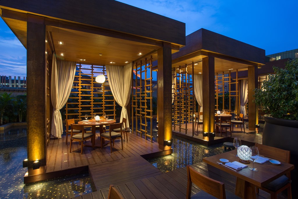 Nobu restaurant cabanas