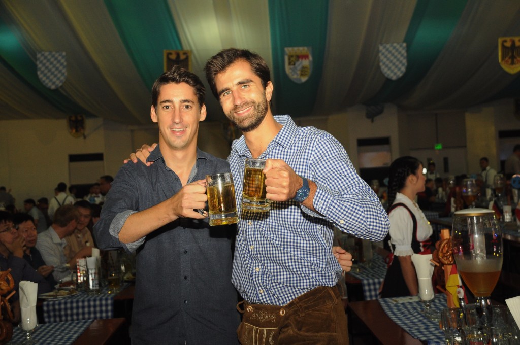 77th Oktoberfest Guest (23)