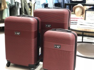Original Penguin's suitcases with hard outer shell
