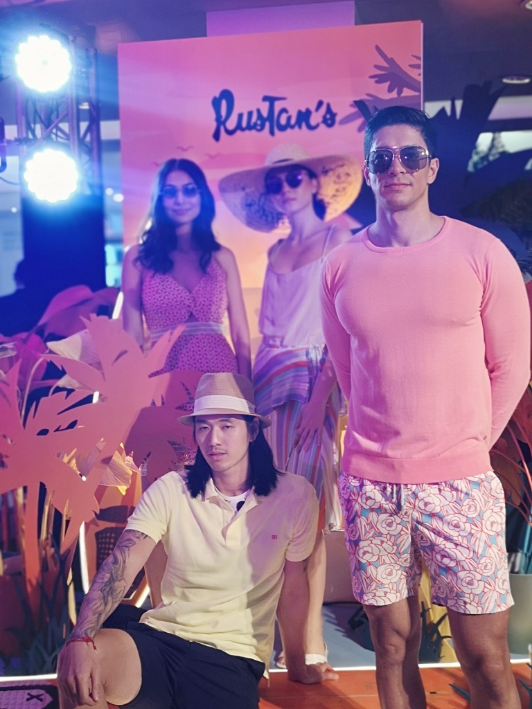 Models at the Rustan's Summer Adventure 2019 launch show us how it's done