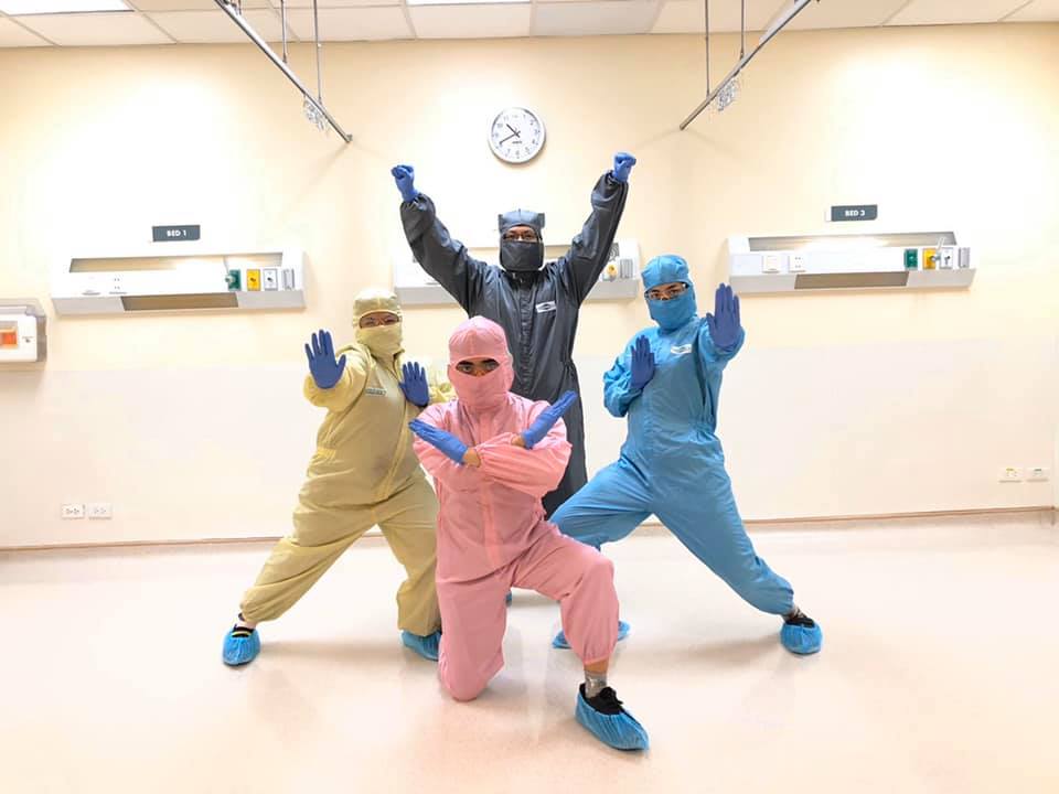 "So amused and in awe with how these medical front liners are able to inject us with humor despite being tired, stressed and worried," shares Melissa in her Facebook post. 