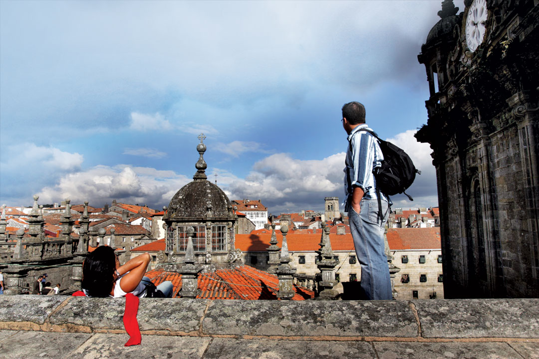 Santiago de Compostela: Pilgrims on the Roof