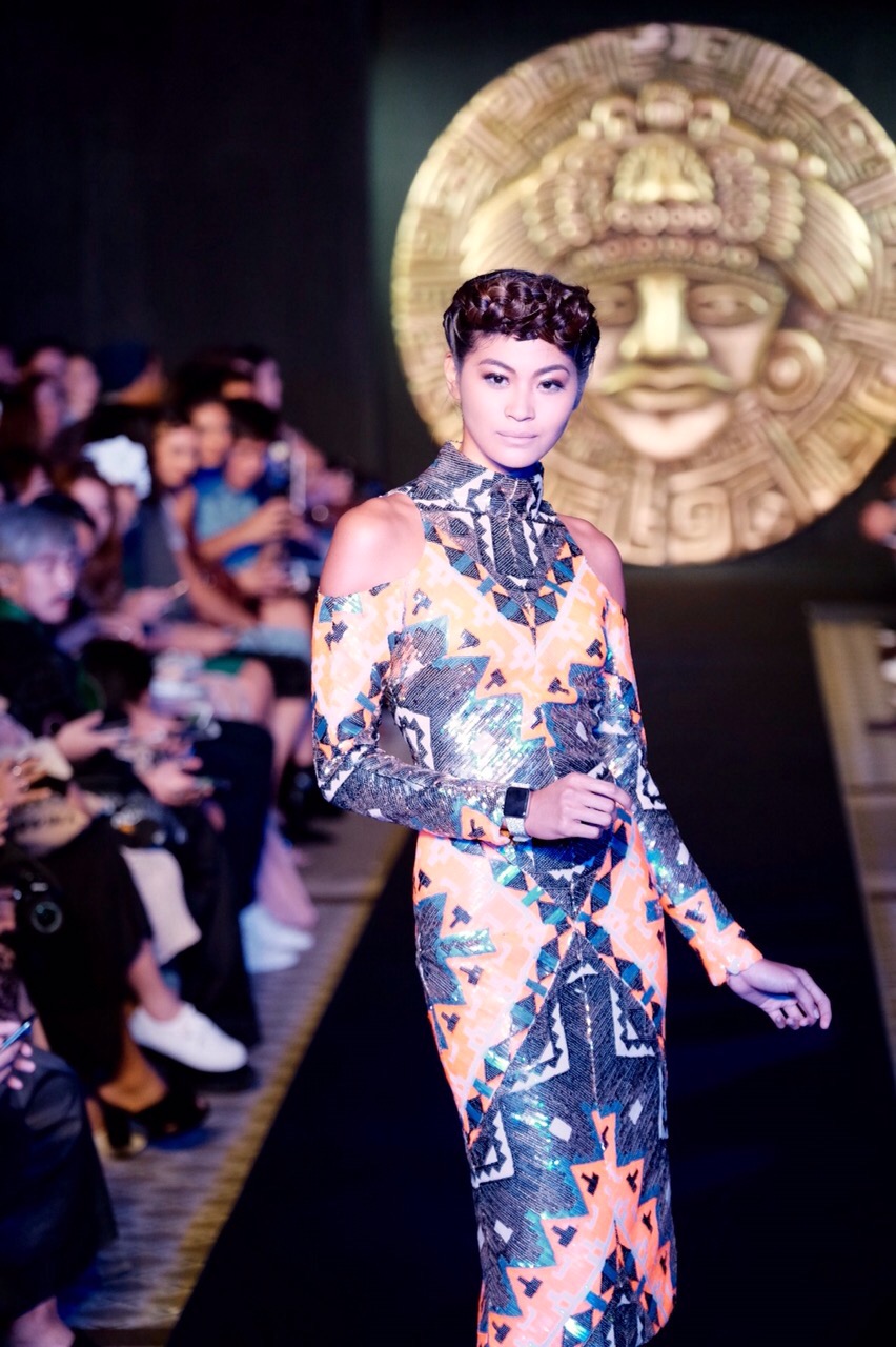 “Wearable Technology” Dominates the 20th Philippine Fashion Week