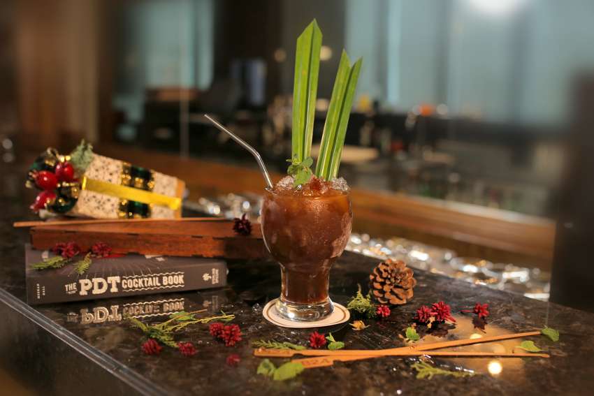 How to: Holiday cocktails with DrinkManila, part 2