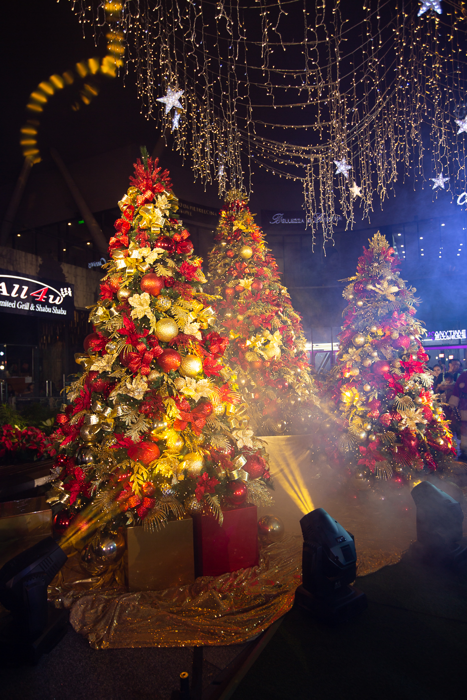 Yuletide cheer from around the world at Century City Mall