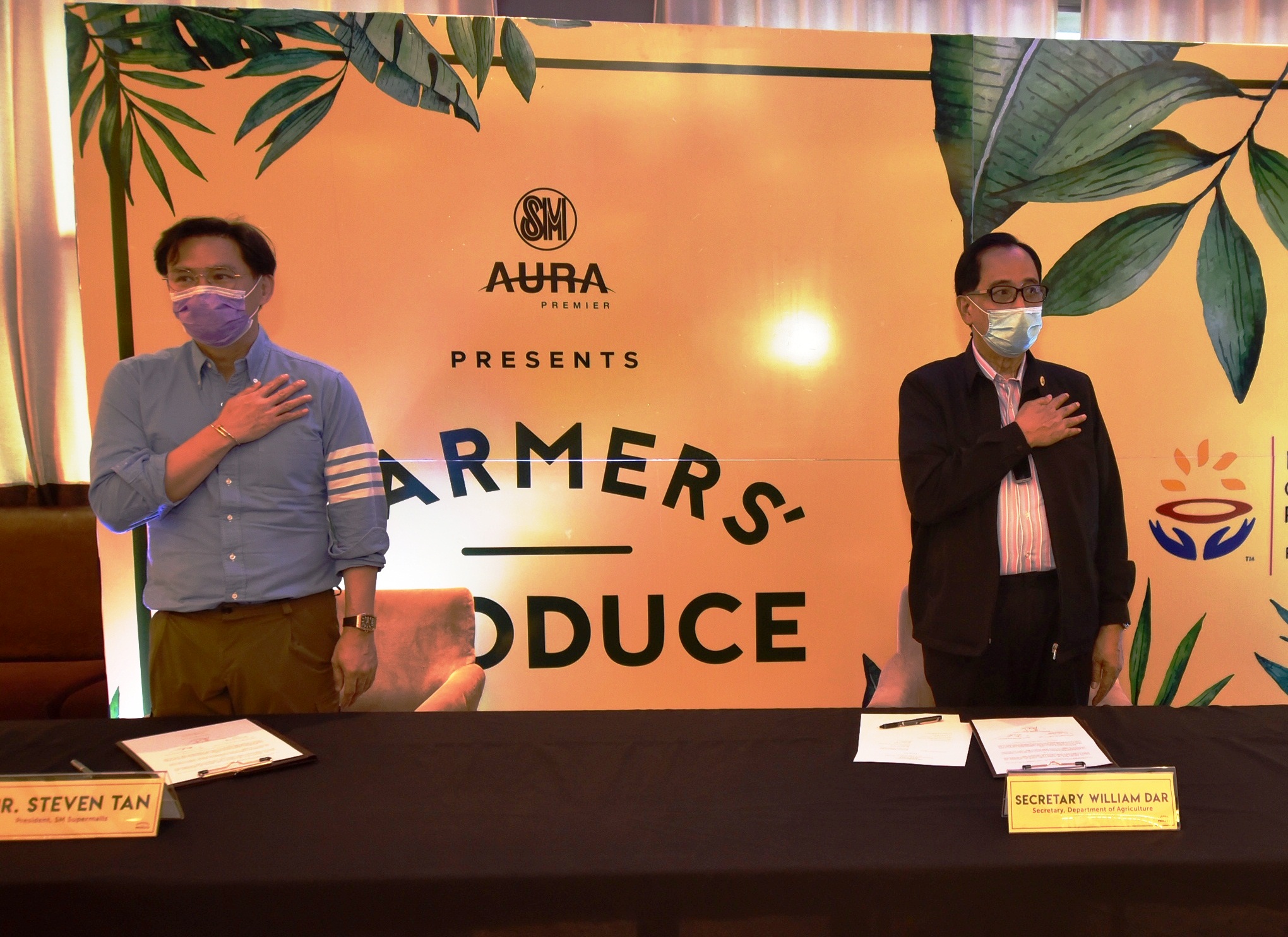 Farmers’ produce market kicks off at SM Aura