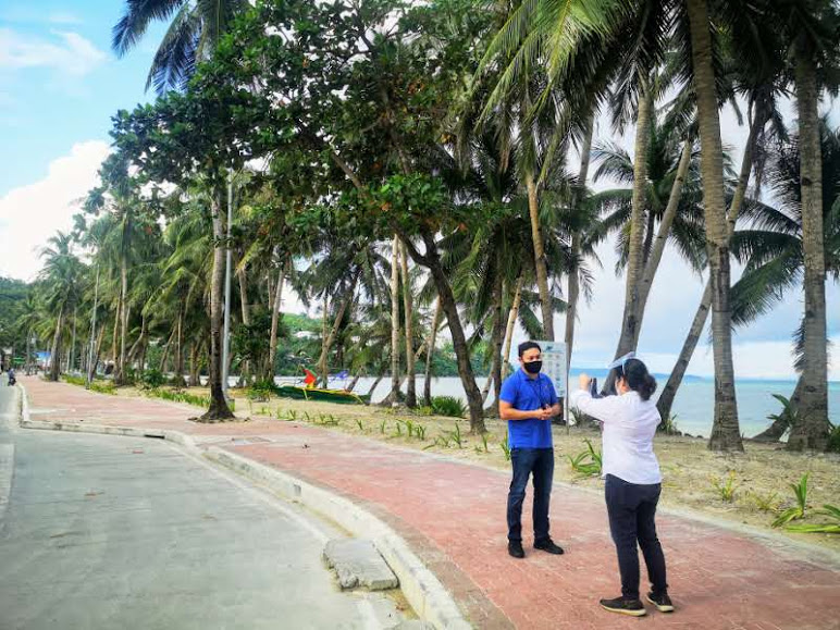 Boracay’s improved Circumferential Road is now ‘built, built, built’
