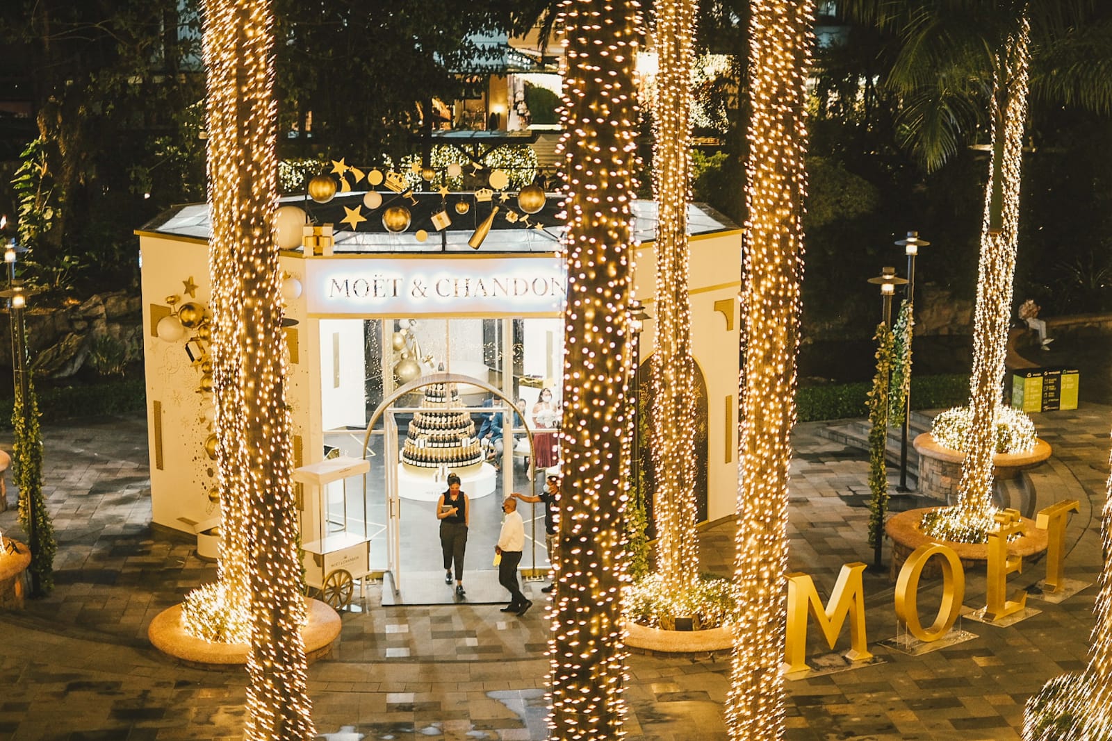 Pop goes the holidays with famed champagne house’s first-ever Manila pop-up store