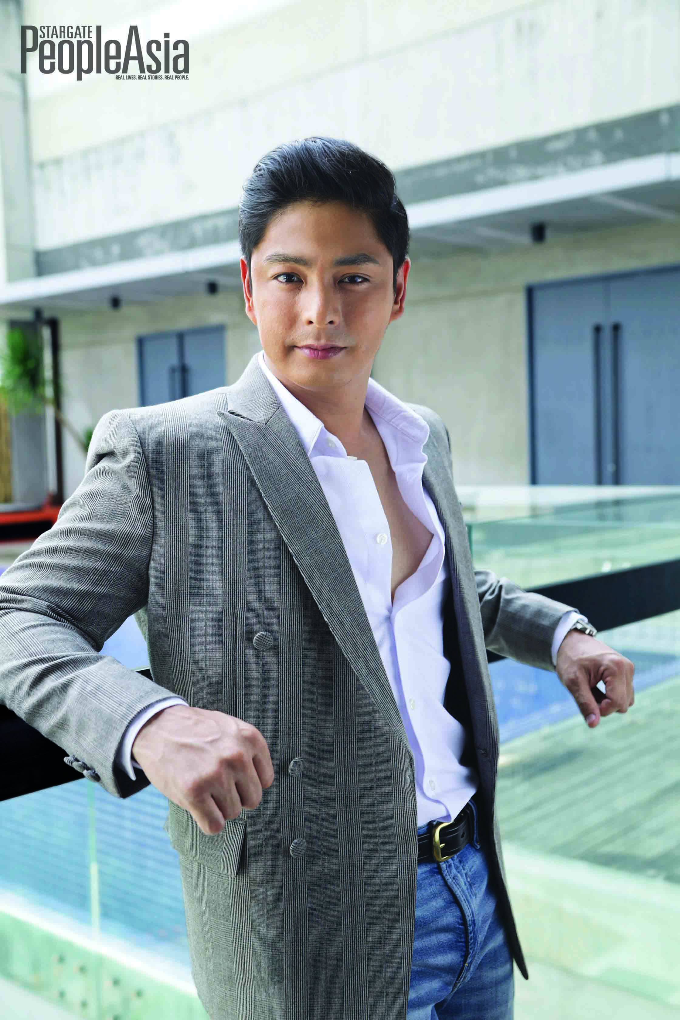 Coco Martin denies issue with Vice Ganda