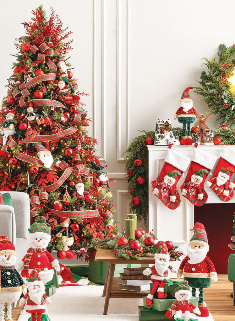 Red,Green & New: Decorating ideas for the holidays